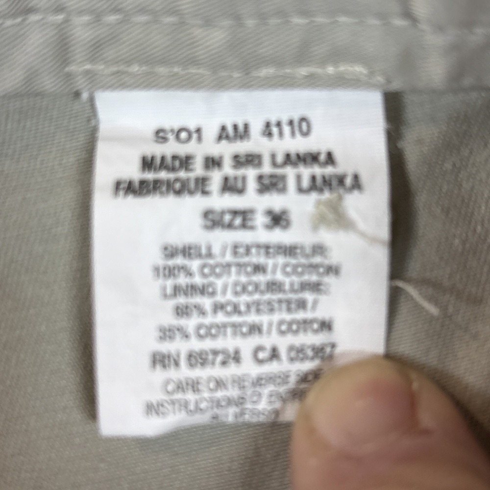 Columbia Shorts Womens Size 36 Beige Cargo Pockets Cotton Hiking Outdoor Logo - Picture 3 of 9